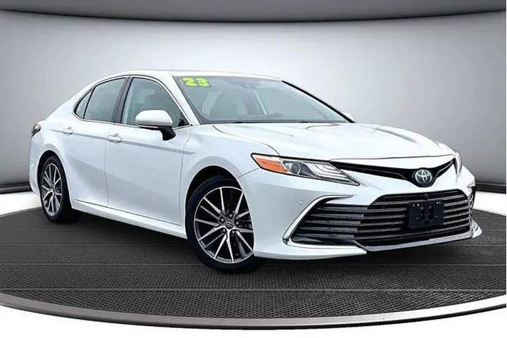 $26000 : Toyota Camry Hybrid 2023 XLE image 3