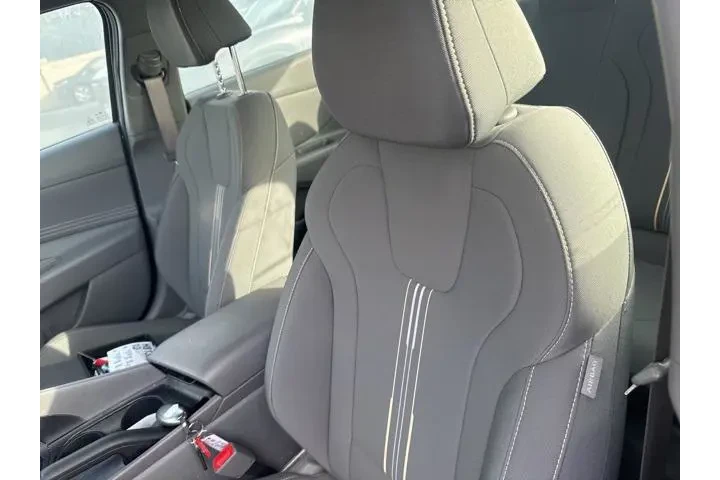 $22990 : Hyundai ELANTRA 2025 SEL Spo image 6