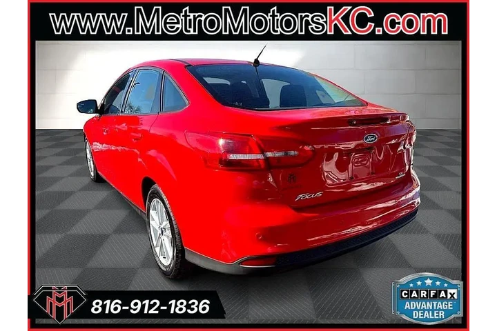 $9989 : 2015 Focus 4dr Sdn SE image 3