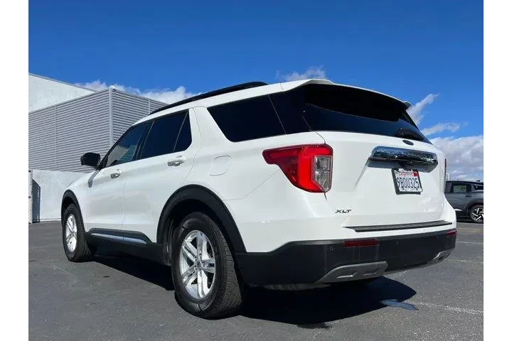$26997 : Ford Explorer 2022 XLT 4dr S image 5