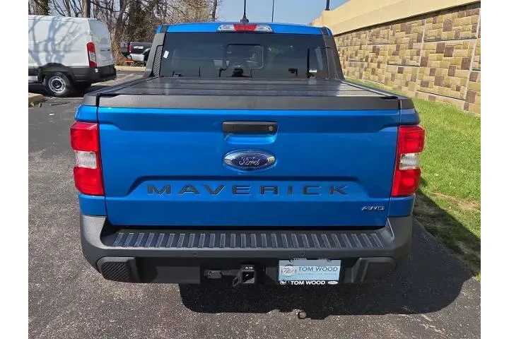 $27340 : Ford Maverick 2022 AWD XL 4d image 9