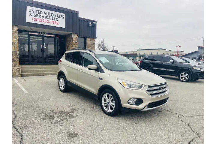 $8450 : 2017 Escape SE image 9