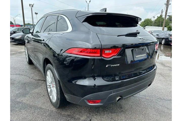 2018 JAGUAR F-PACE 30T PORTFO image 2