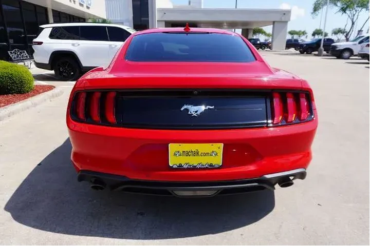 $25225 : Ford Mustang 2020 EcoBoost 2 image 6