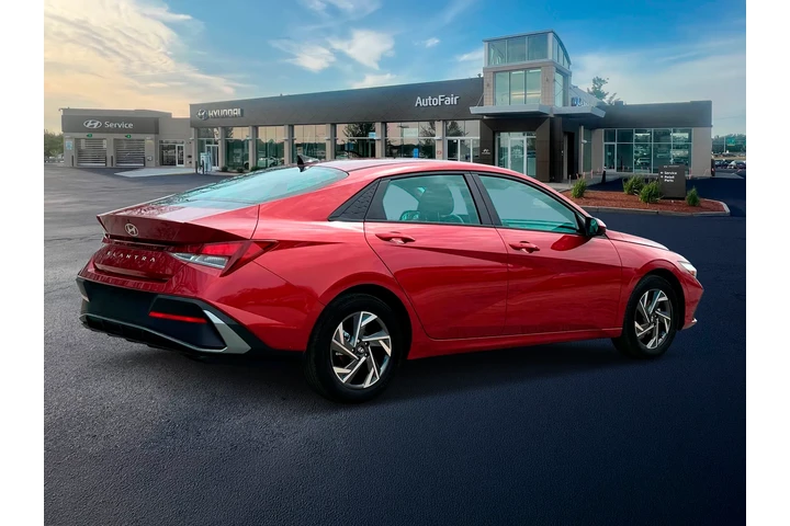 $20200 : Hyundai ELANTRA 2024 SEL 4dr image 9