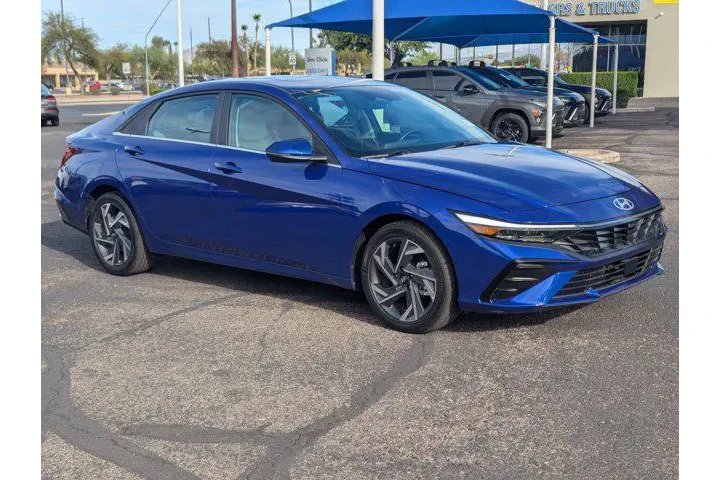$26999 : Hyundai ELANTRA 2025 Limited image 1