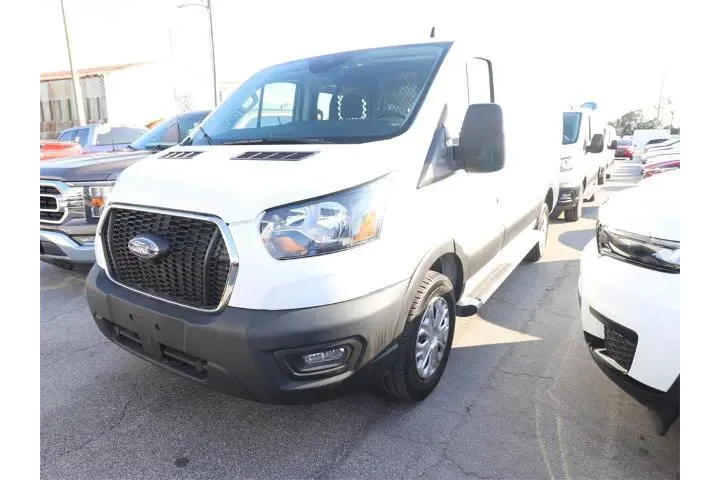 $32899 : Ford Transit 2024 250 3dr LW image 3