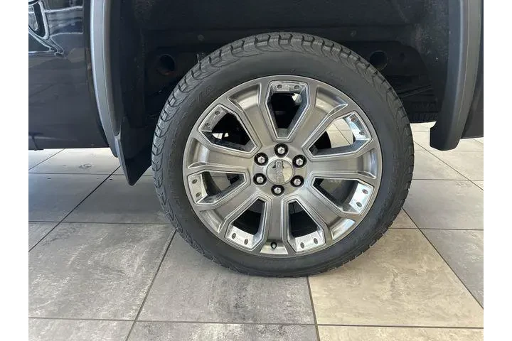 $24000 : GMC Sierra 1500 2017 4x4 Den image 6