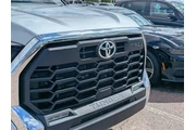 Toyota Tundra 2024 4x4 SR5 4 thumbnail