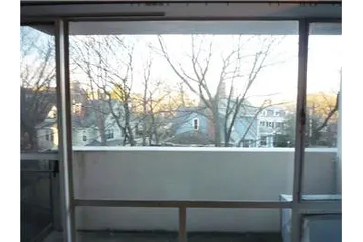 $2800 : Rental property with 1 bedro image 4