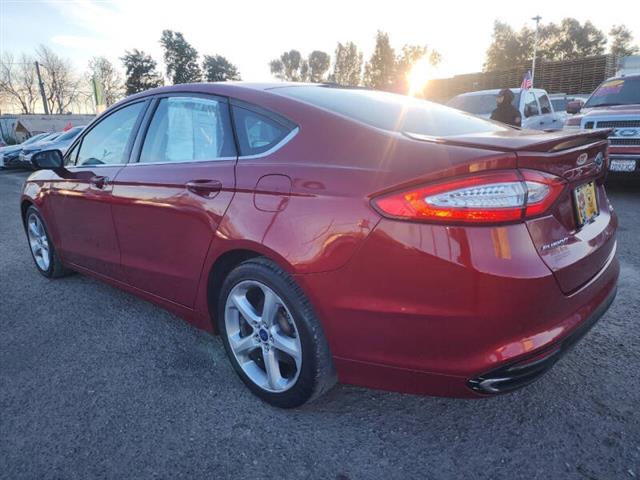 $9999 : 2015 Fusion SE image 7