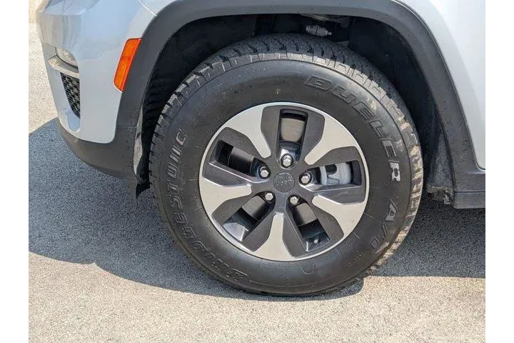 $25999 : Jeep Grand Cherokee 2023 4x4 image 10