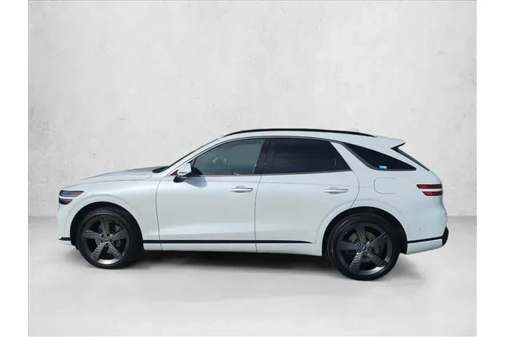 $34890 : Genesis GV70 2023 AWD 2.5T S image 9