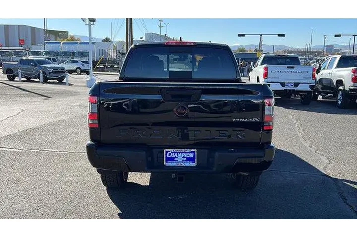 $37984 : Nissan Frontier 2023 4x4 PRO image 6