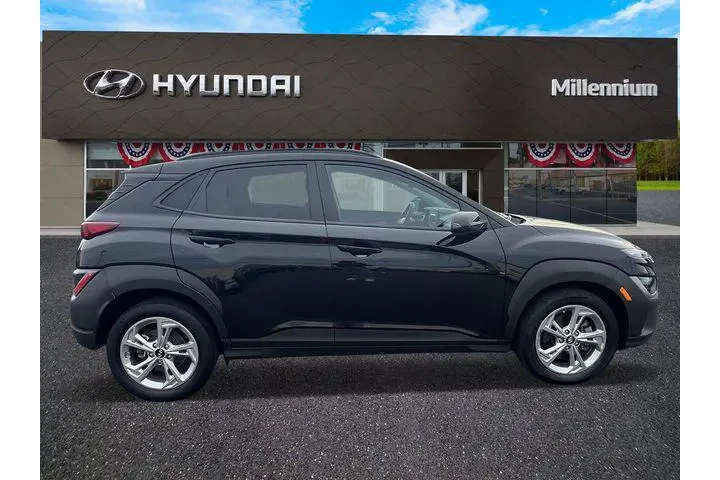$18995 : Hyundai KONA 2023 AWD SEL 4d image 4