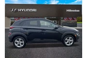 $18995 : Hyundai KONA 2023 AWD SEL 4d thumbnail