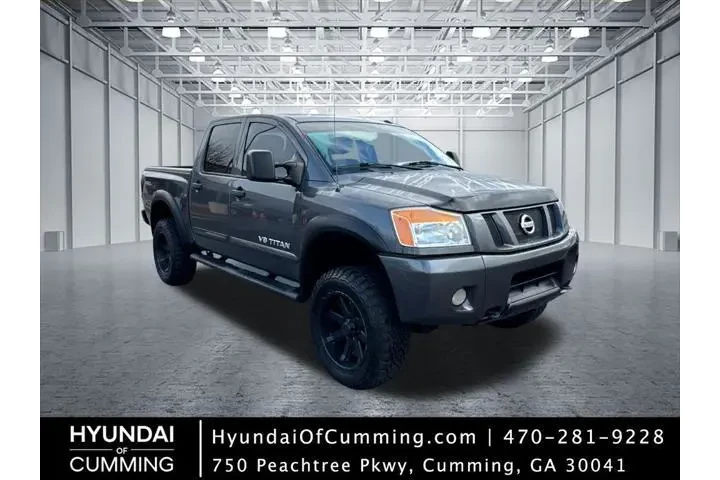 $13395 : Nissan Titan 2012 4x4 PRO-4X image 1
