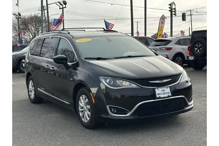 $12143 : Chrysler Pacifica 2018 Touri image 4