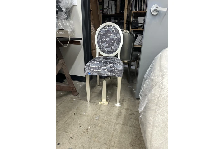 Ayudante de tapiceria image 6