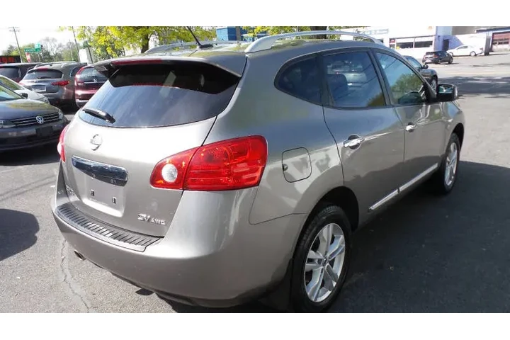 $6900 : 2012 Rogue SV image 6