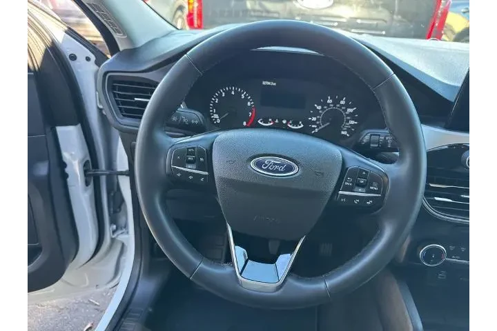 $17615 : Ford Escape 2022 SE 4dr SUV image 9