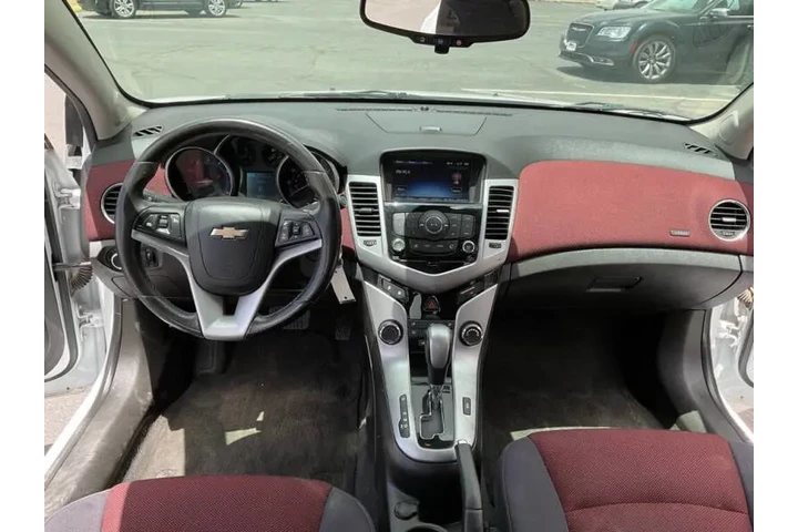 2014 Cruze 1LT Auto image 4