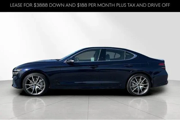 $39463 : Genesis G70 2026 2.5T Standa image 8