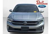 $20595 : Volkswagen Jetta 2023 SEL 4d thumbnail