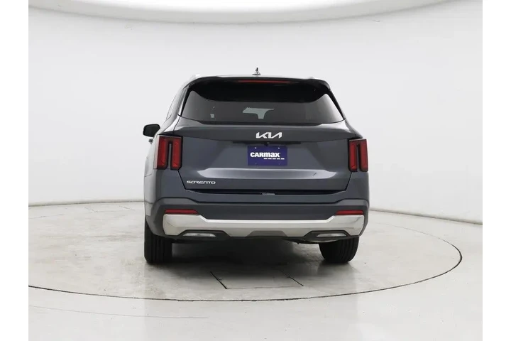 $24998 : Kia Sorento 2024 S 4dr SUV image 6
