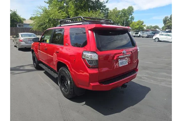 $39995 : Toyota 4Runner 2021 4x4 SR5 image 5
