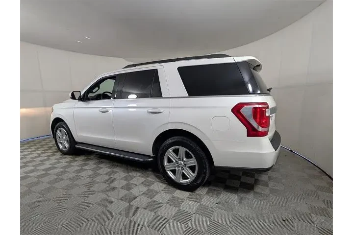 $29998 : Ford Expedition 2018 4x4 XLT image 10