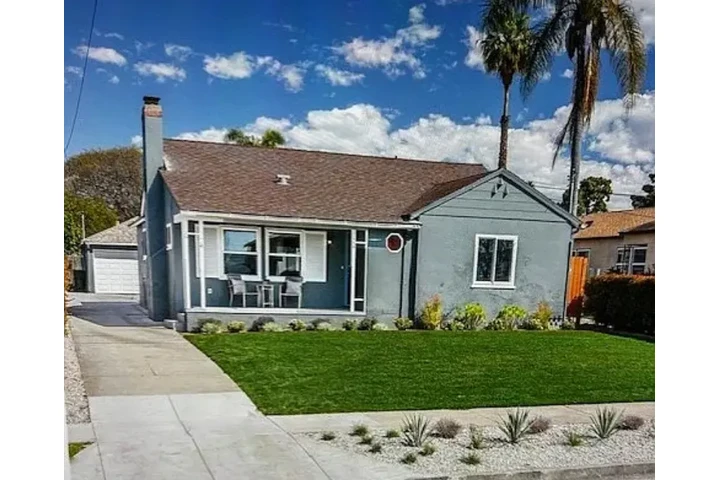 $1600 : Hermosa casa🏠en Inglewood 🏠 image 1