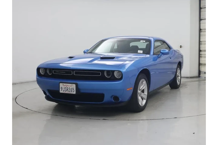 $25998 : Dodge Challenger 2023 SXT 2d image 4