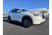 $26991 : Nissan Pathfinder 2022 AWD S thumbnail