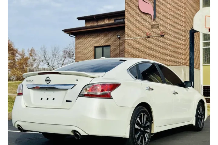 $5999 : 2015 Altima 2.5 S image 7