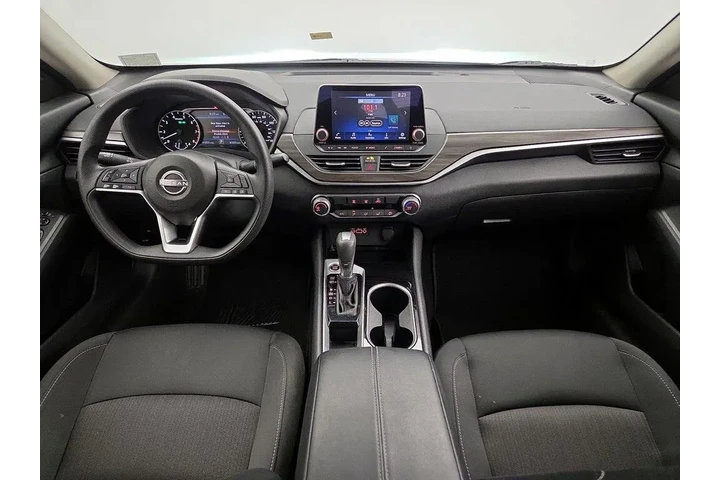 $20998 : Nissan Altima 2024 2.5 SV 4d image 9