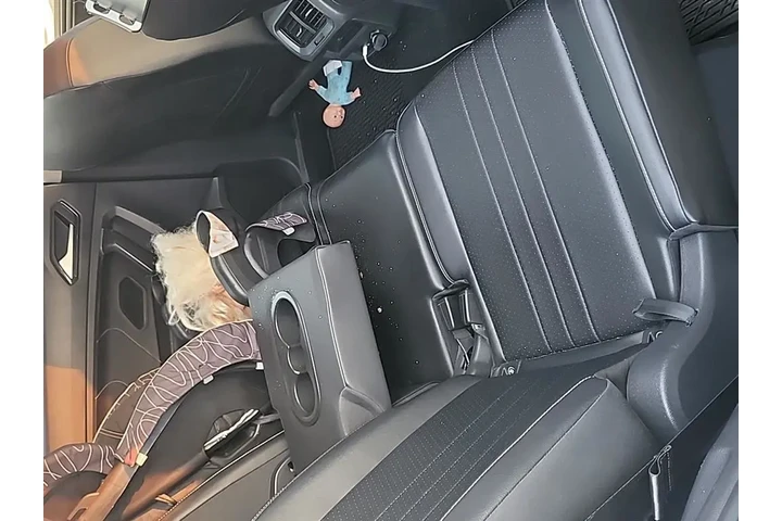 $24395 : Volkswagen Tiguan 2024 SE 4d image 5