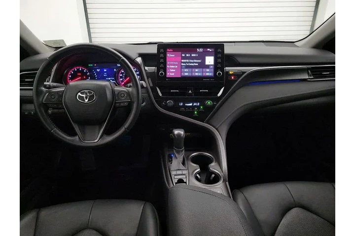 $26998 : Toyota Camry 2021 XSE 4dr Se image 9