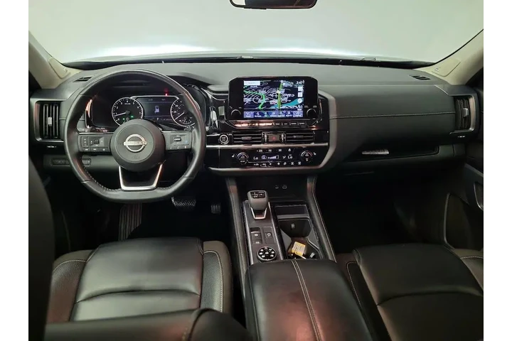 $30998 : Nissan Pathfinder 2023 AWD S image 9