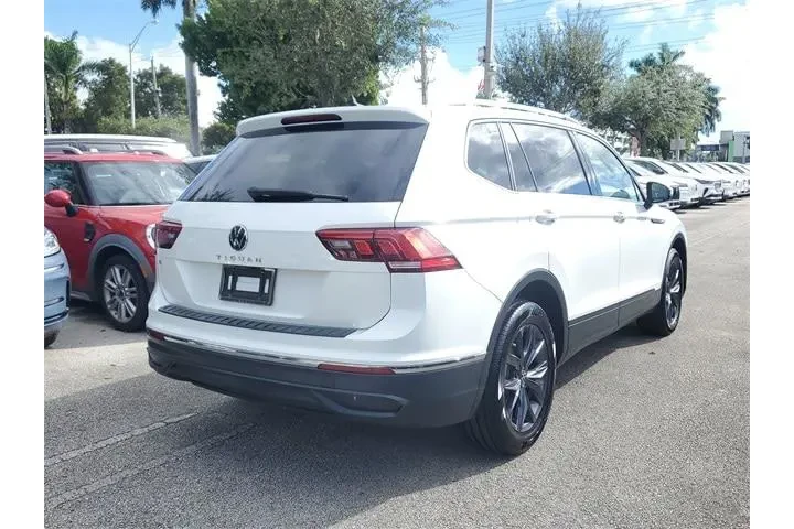 $18590 : Volkswagen Tiguan 2023 SE 4d image 6