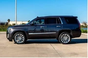 $30994 : Cadillac Escalade 2018 Luxur thumbnail