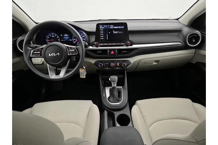 $20998 : Kia Forte 2023 LXS 4dr Sedan image 9