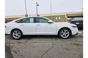 $22950 : Honda Accord 2024 LX 4dr Sed thumbnail