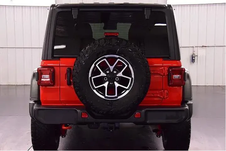 $40000 : Jeep Wrangler 2024 4x4 Rubic image 6