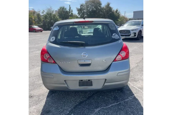 $3000 : 2009 Versa 1.8 S image 3