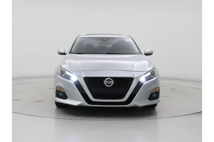 $16998 : Nissan Altima 2019 2.5 SV 4d image 5