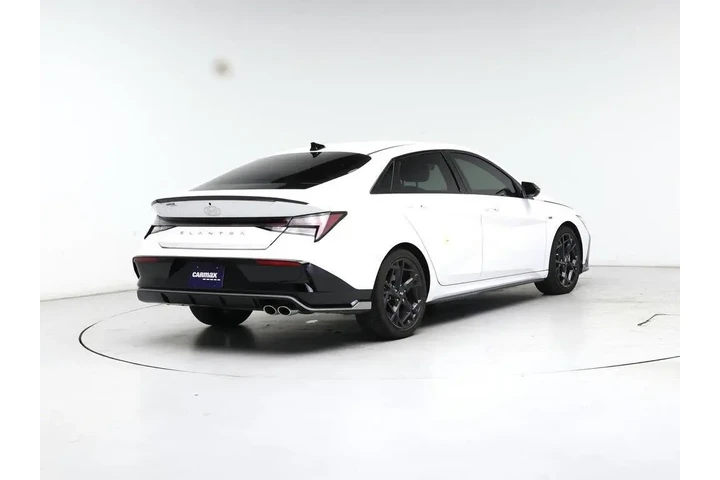 $32495 : Hyundai ELANTRA 2025 N Line image 8