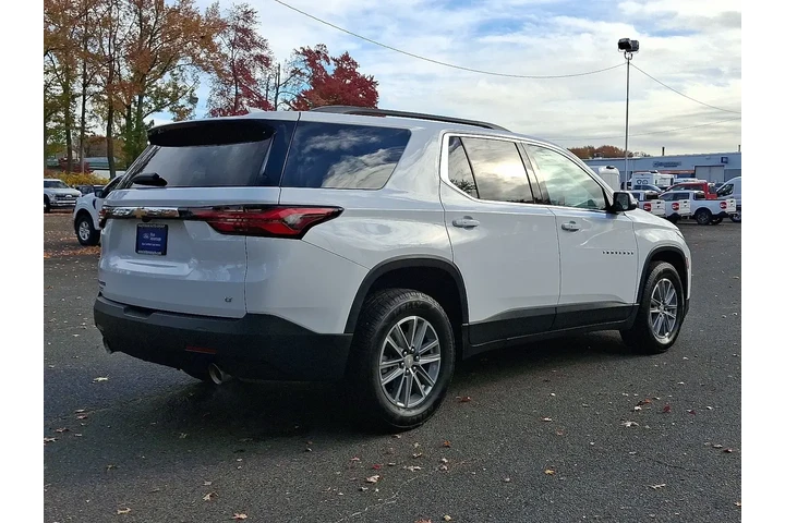 $24995 : Chevrolet Traverse 2022 LT C image 7