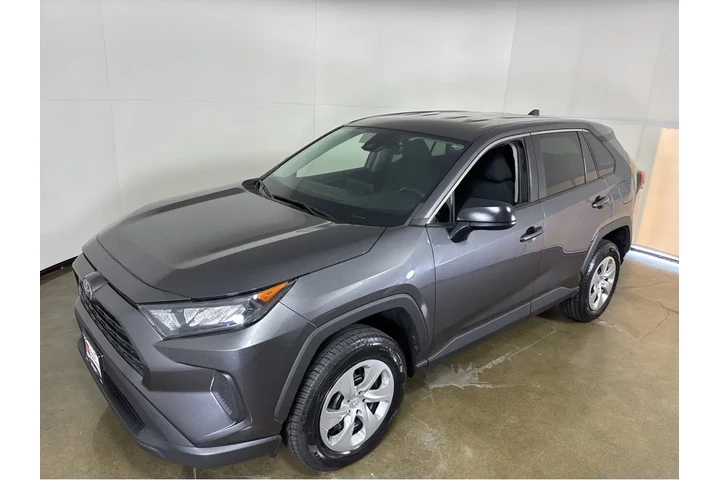 $27388 : Gold Certified2022 RAV4 LE image 9