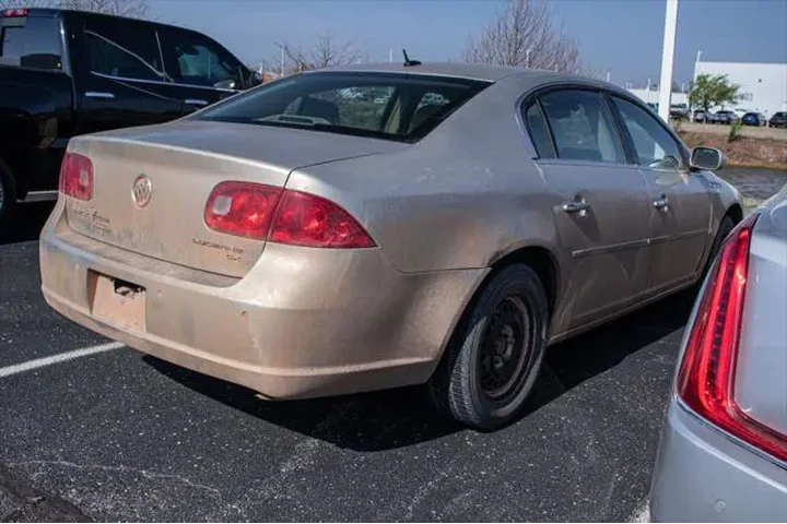$6000 : Buick Lucerne 2008 CX 4dr Se image 4